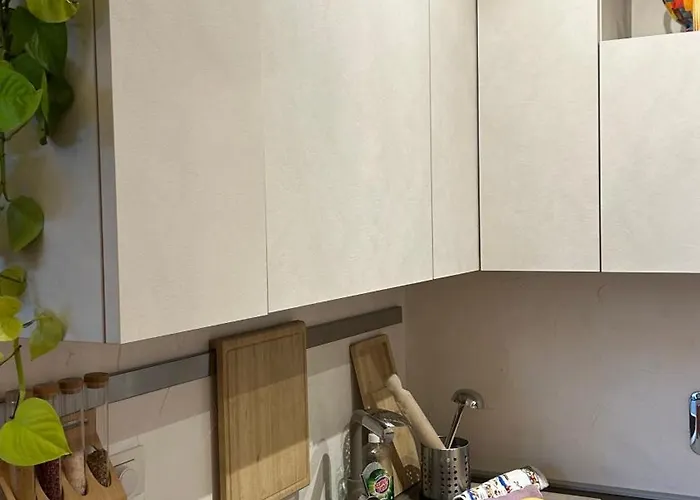 Floorplan B - 208 Apartment Turin